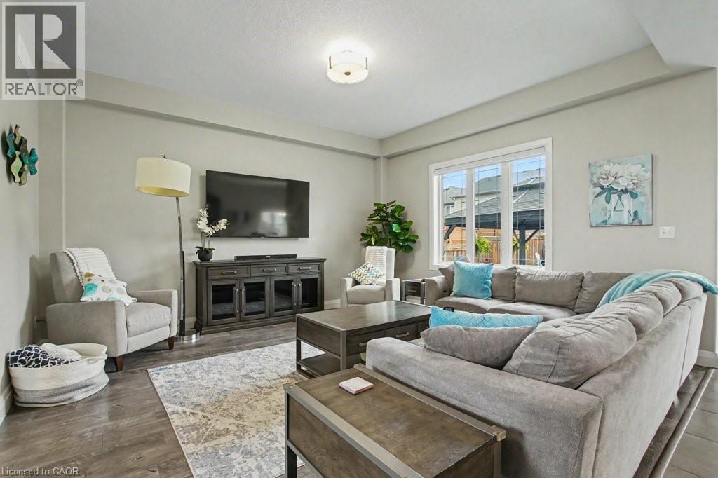 157 GREEN GATE Boulevard - Image 13