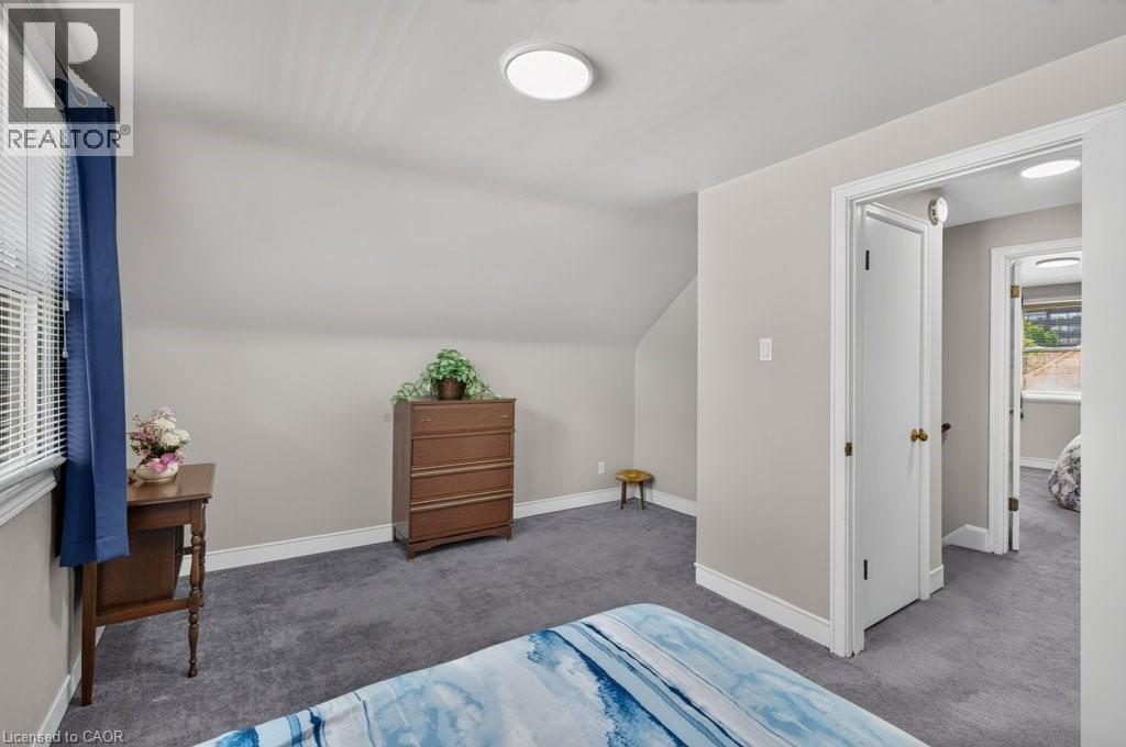 476 EAST 37TH Street - Image 24