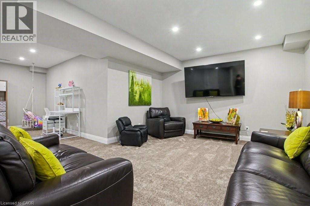 157 GREEN GATE Boulevard - Image 31