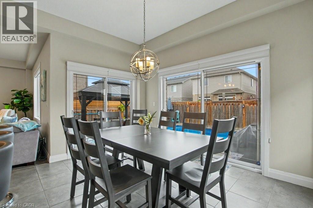 157 GREEN GATE Boulevard - Image 11