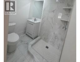 1970 Ottawa, Windsor, ON N8Y1R7 Photo 21