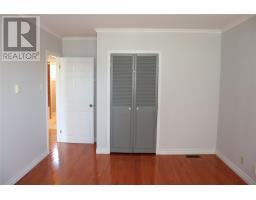 15 Gaudon Lane thumbnail 18
