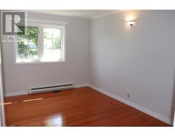 15 Gaudon Lane thumbnail 19