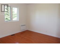 15 Gaudon Lane thumbnail 21