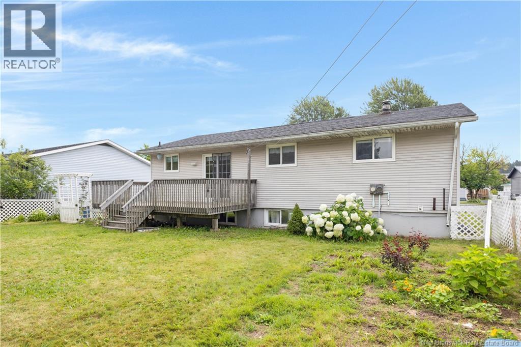 581 Michael Crescent - 34