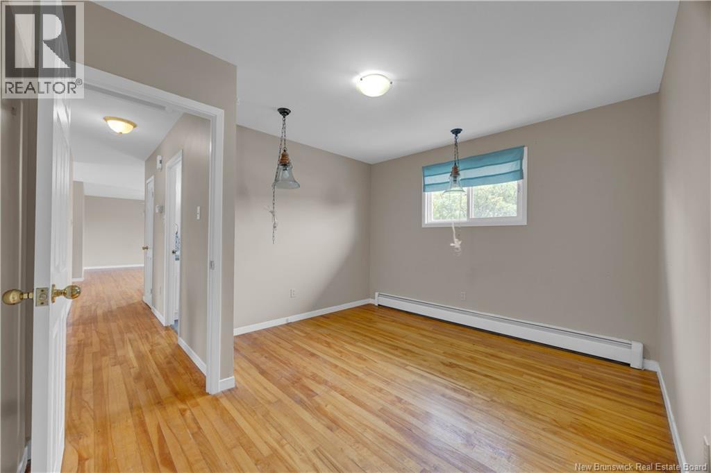 581 Michael Crescent - Image 20