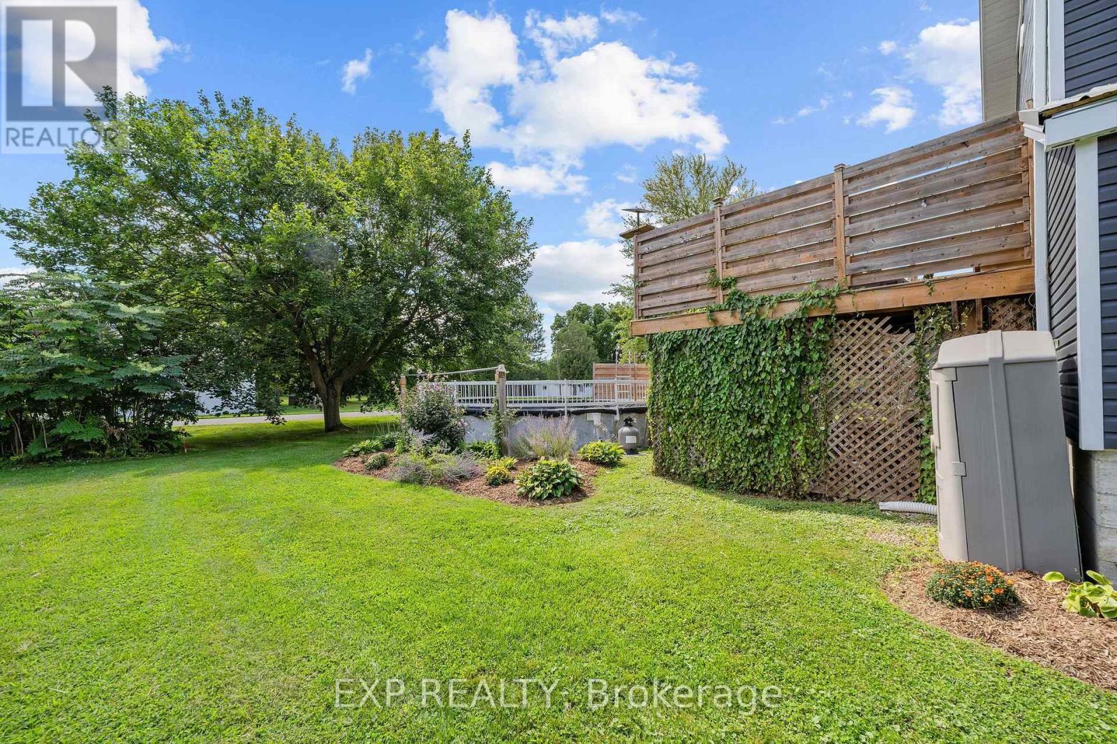 51181 BROADWAY STREET - Image 34