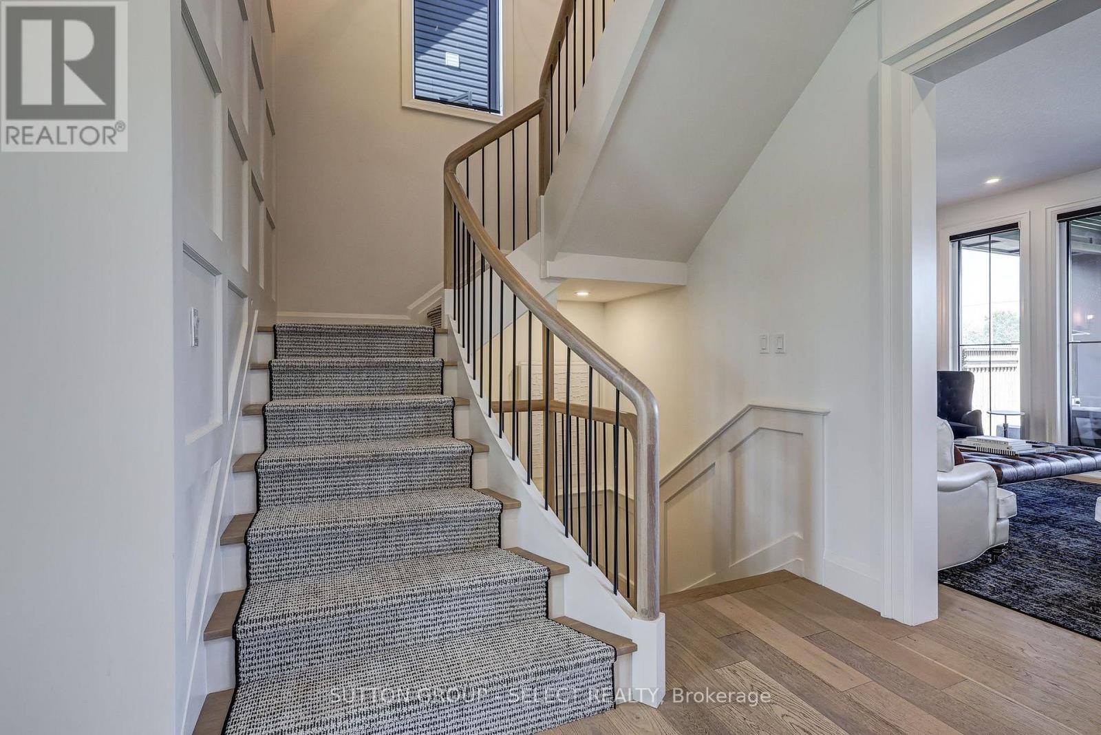 239 FOXBOROUGH PLACE - 18