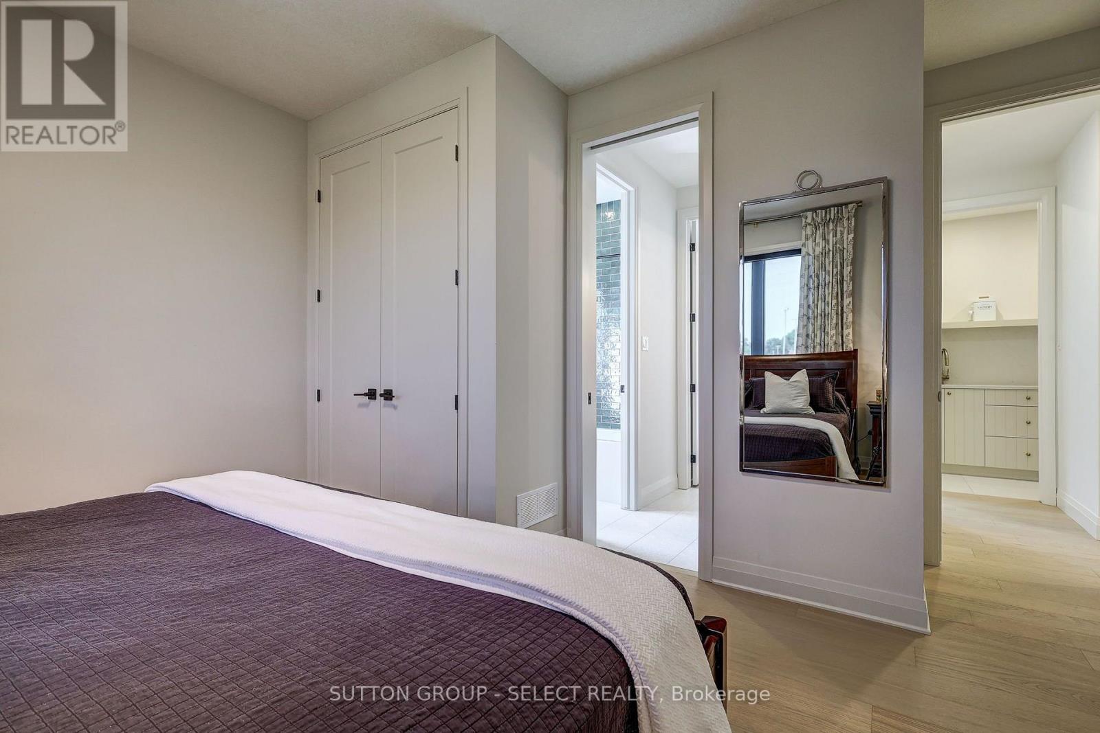 239 FOXBOROUGH PLACE - Image 29