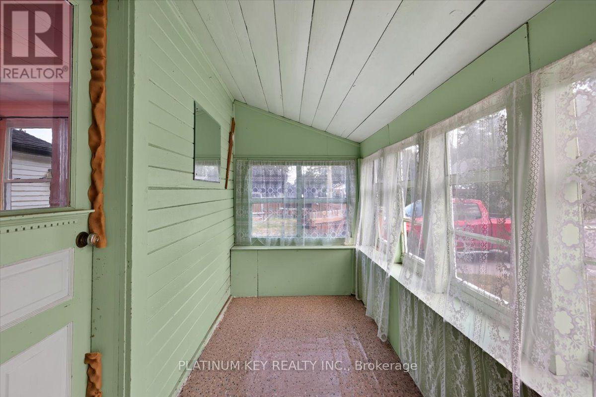 8624 GLENDON DRIVE - Image 24