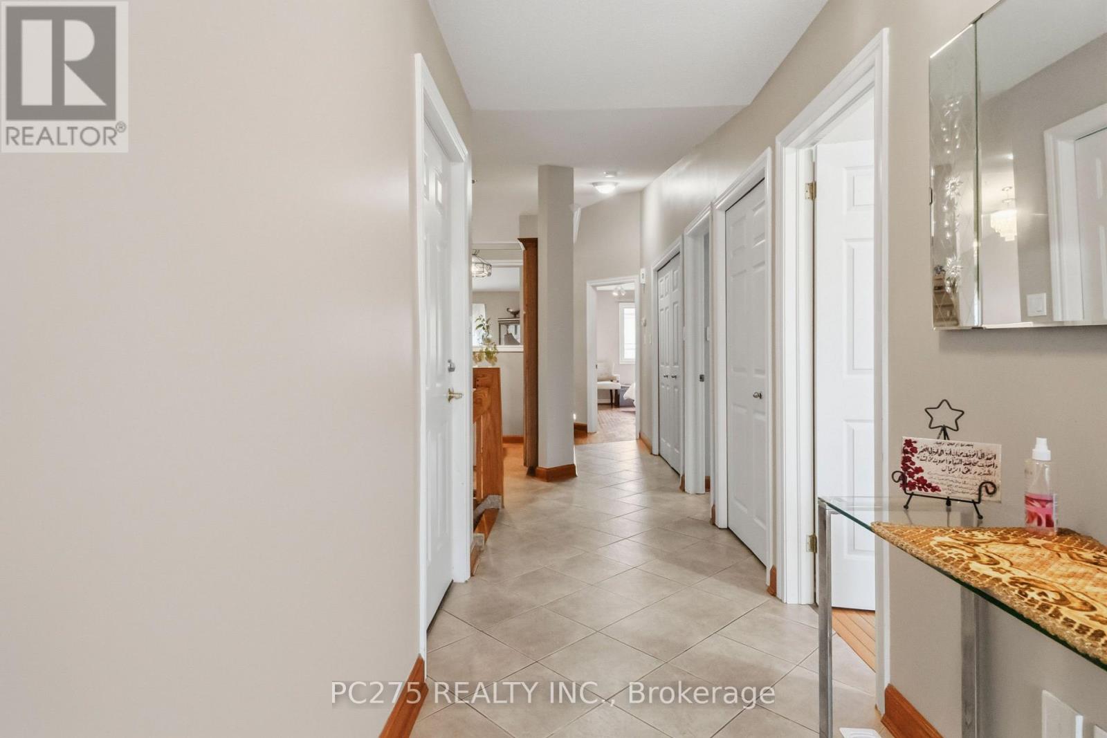 #72 1241 BEAVERBROOK AVENUE - Image 5
