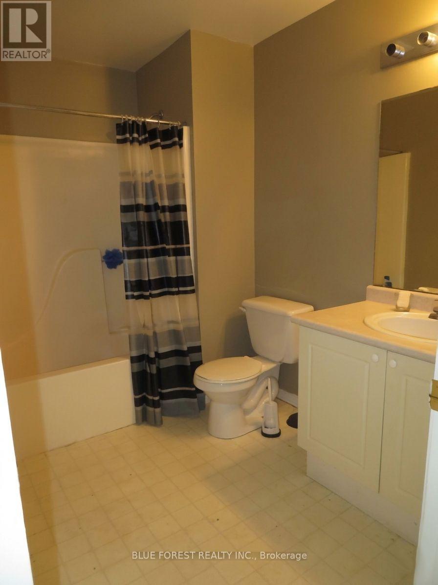 #3 190 FLEMING DRIVE - Image 11