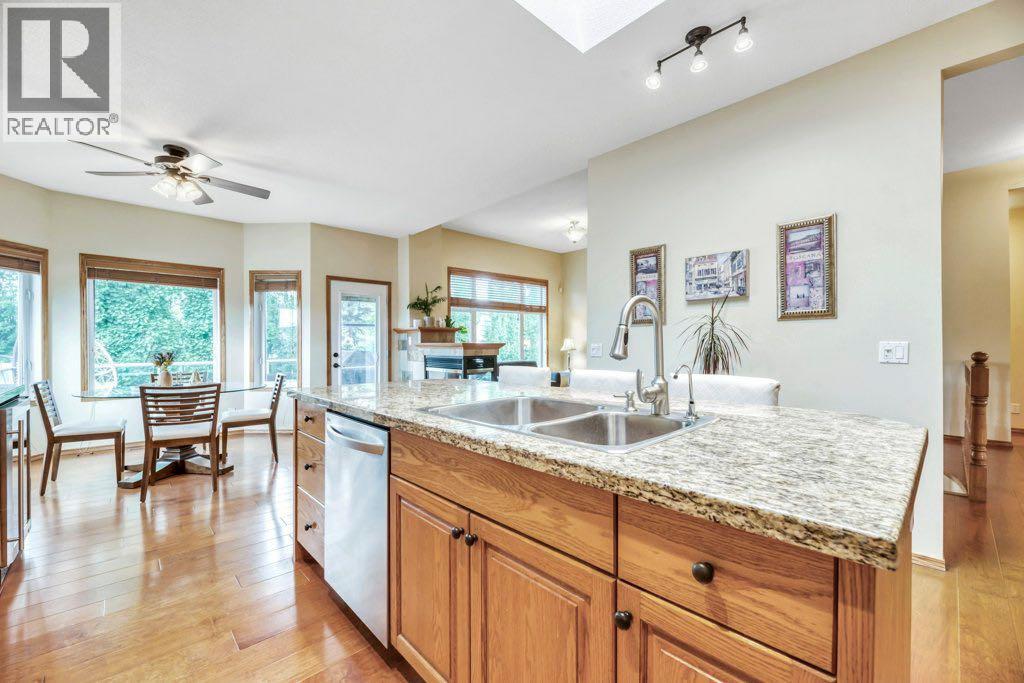 199 Lakeside Greens Court - Image 21