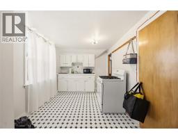 2012 Wayne Avenue, Sarnia, ON N7T7Y9 Photo 23