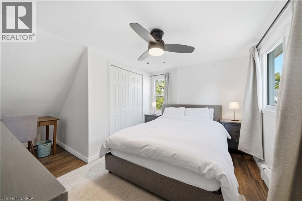 33 WOOD Street - Image 17