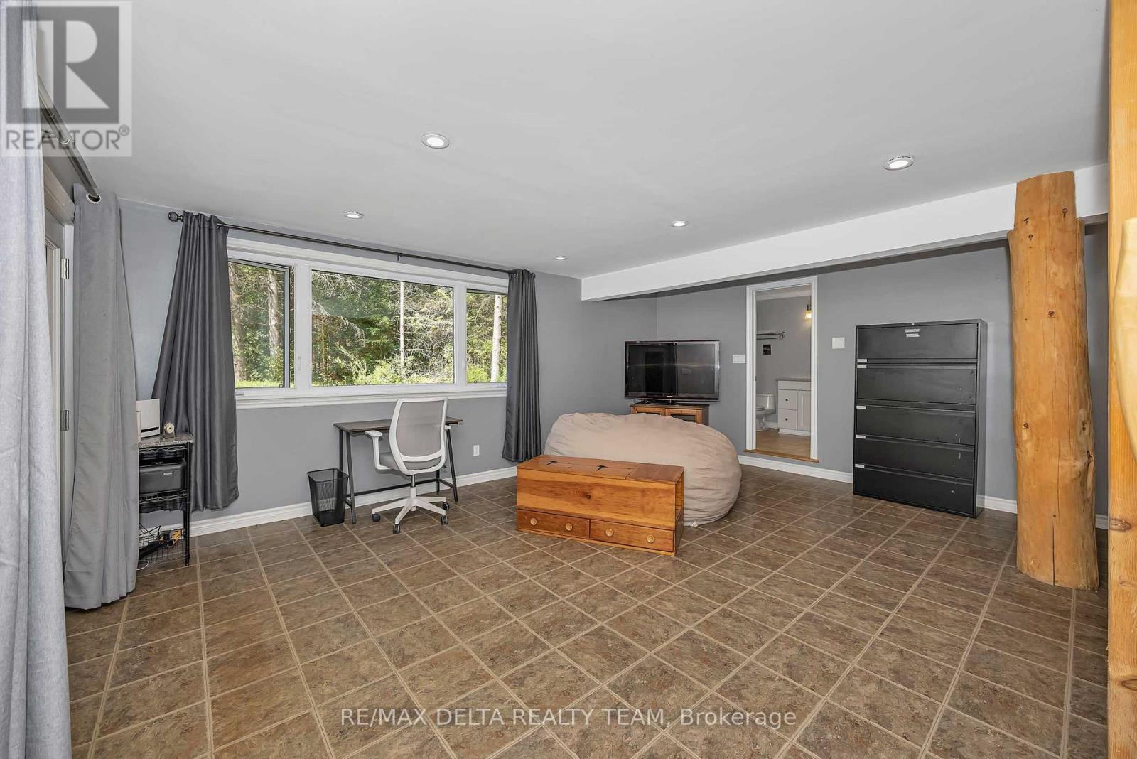 107 CORKERY WOODS DRIVE - Image 31