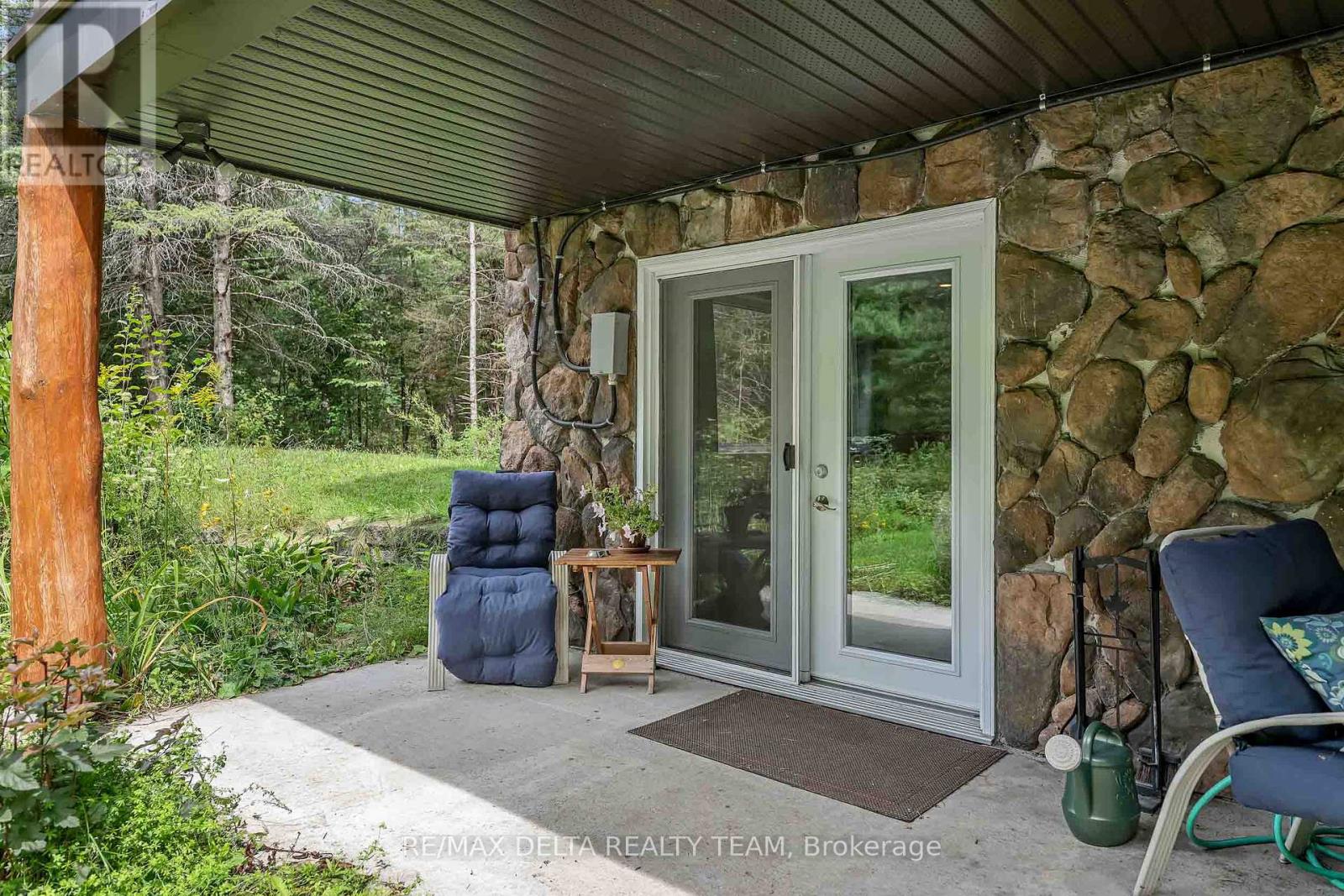 107 CORKERY WOODS DRIVE - Image 34