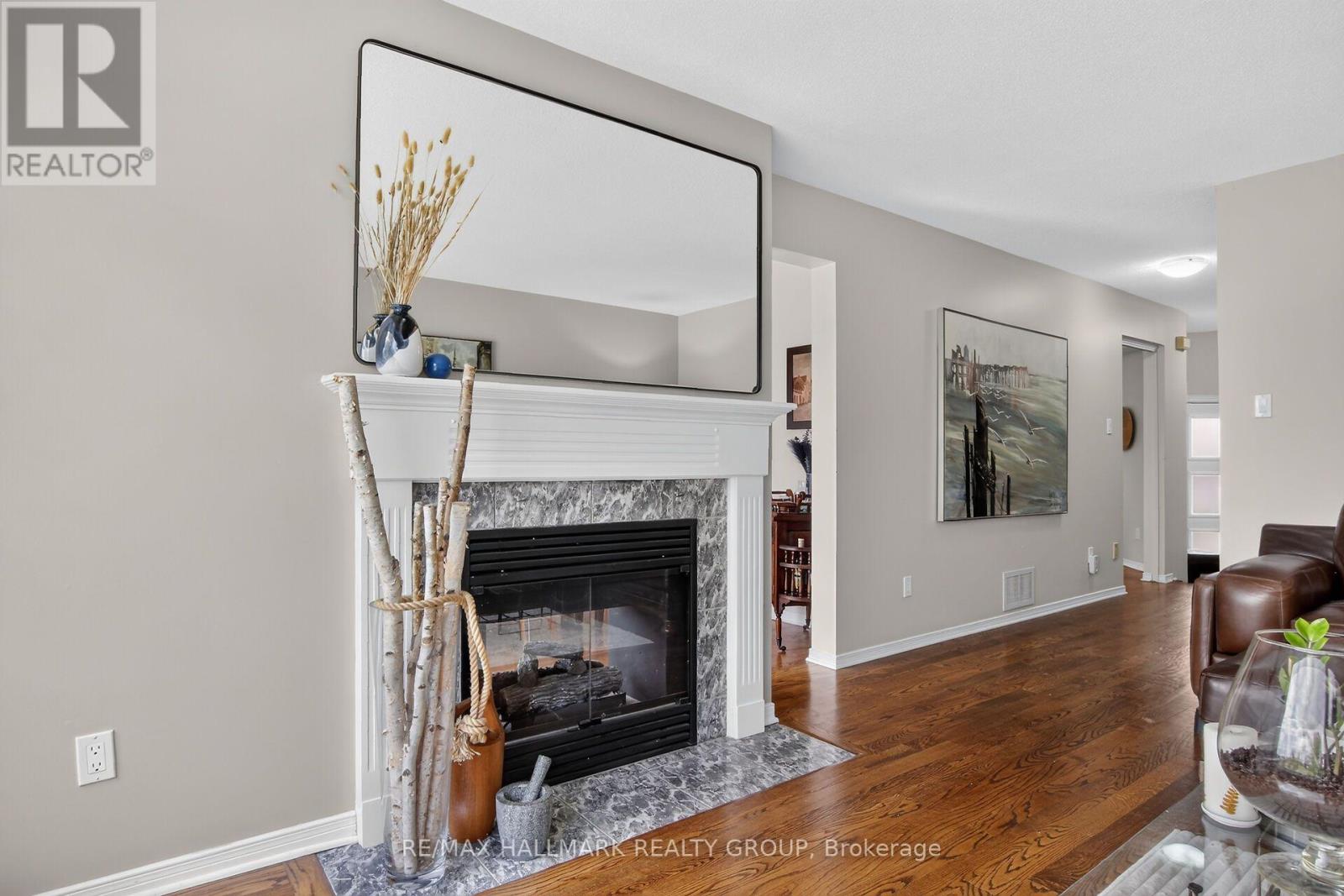 19 WINDEYER CRESCENT - Image 7