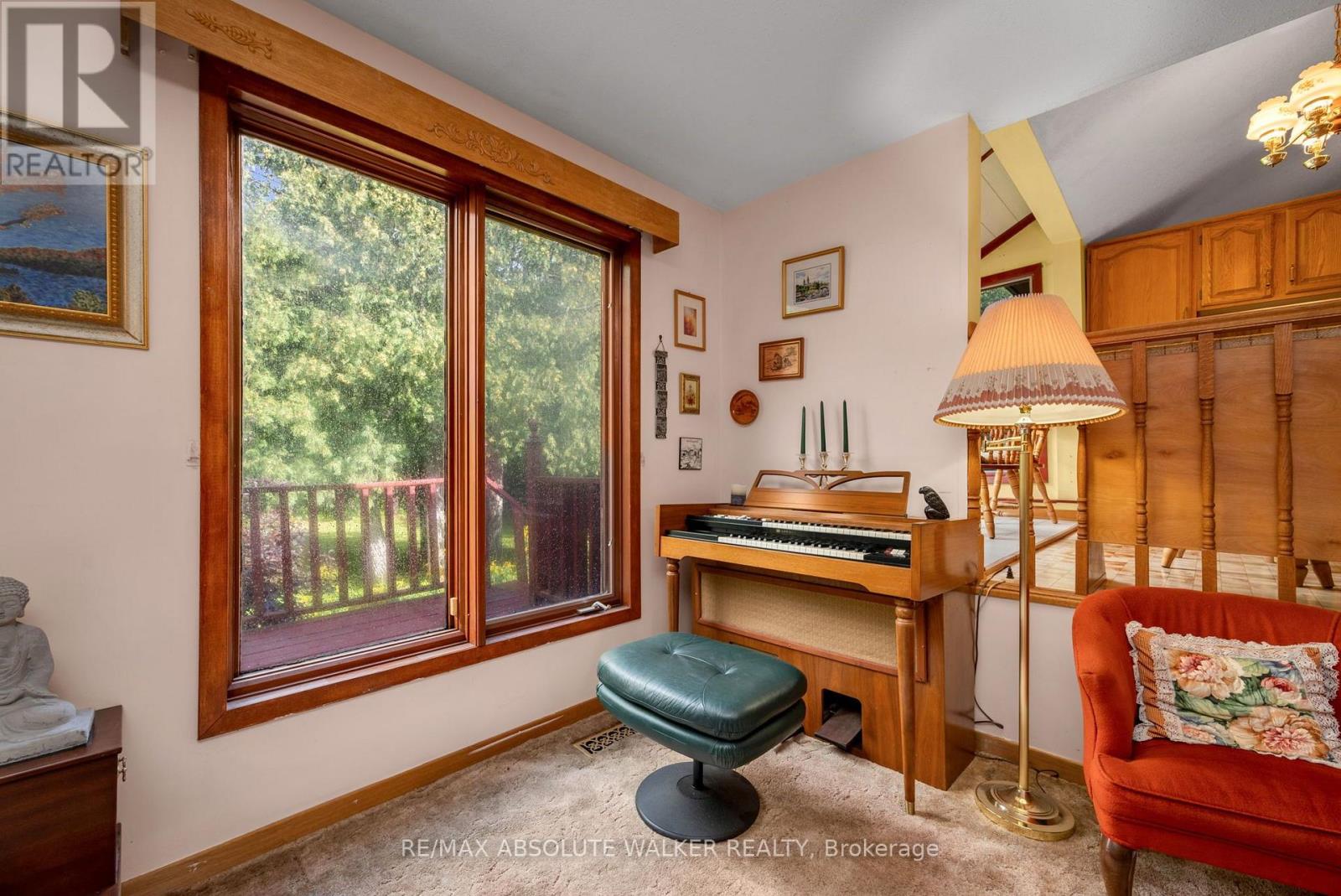 219 DEERWOOD DRIVE - 17