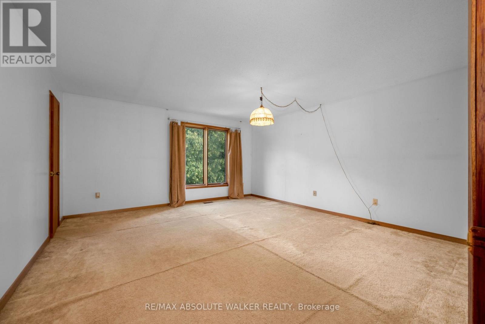 219 DEERWOOD DRIVE - 26