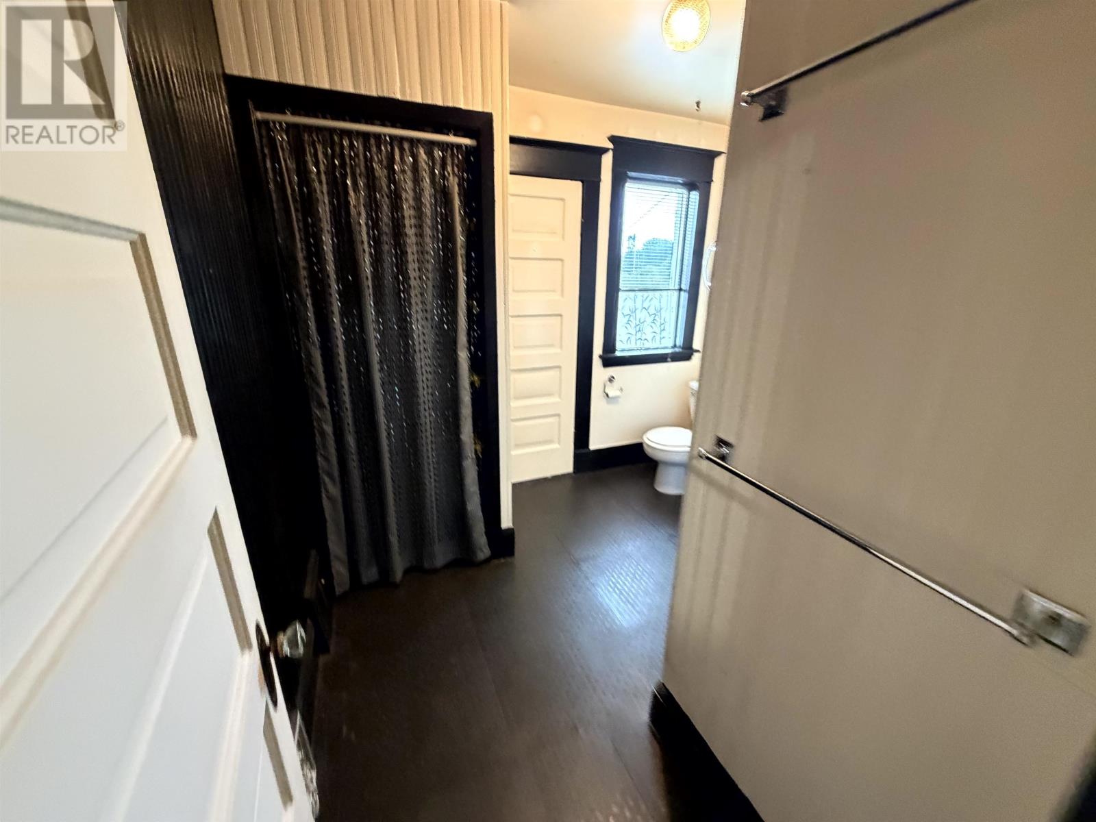 207 Norah ST S - Image 16