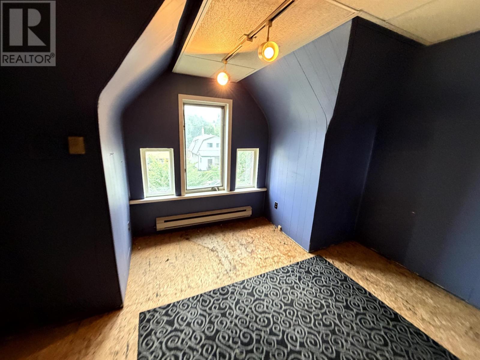 207 Norah ST S - Image 29