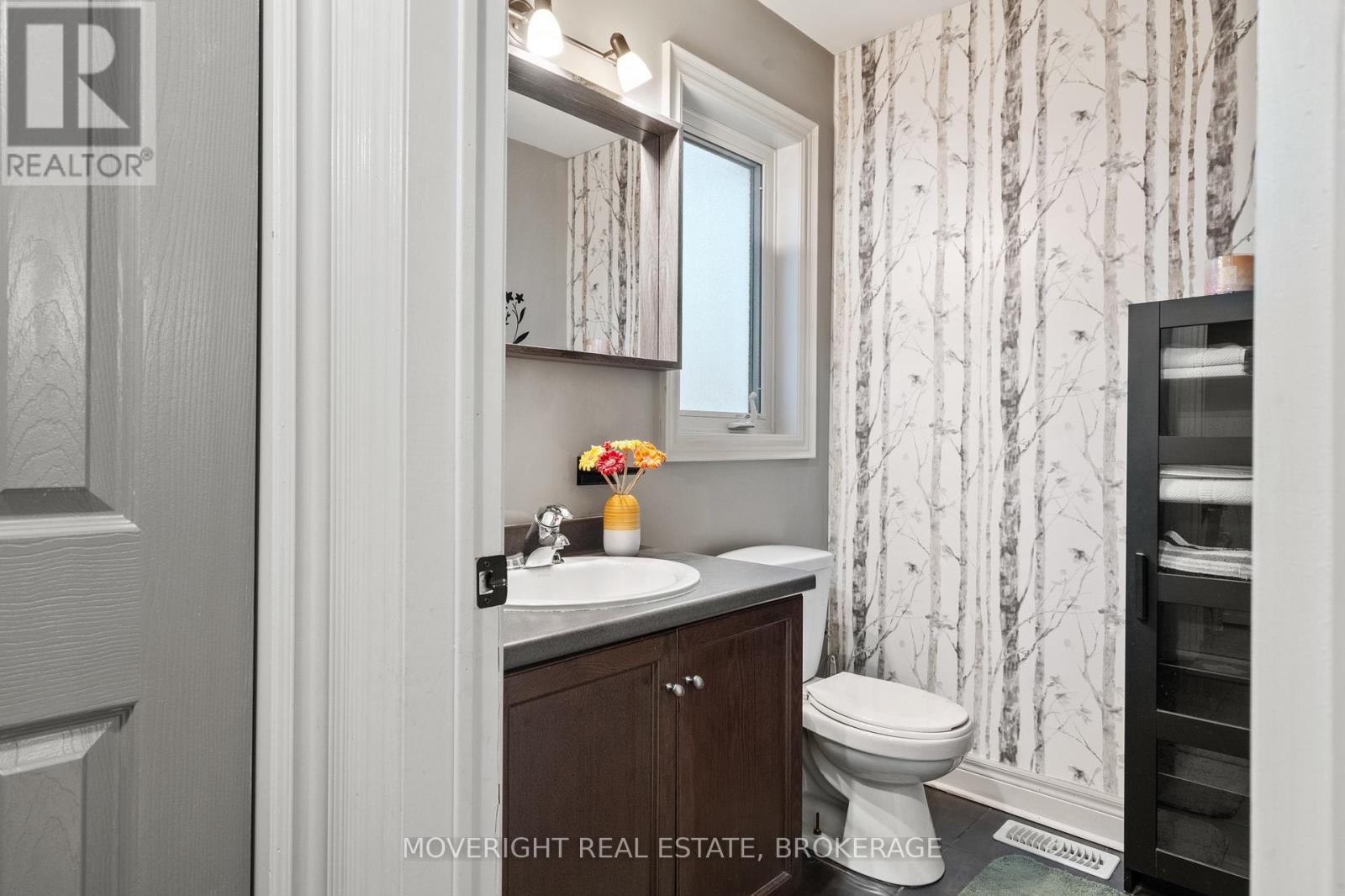 2 LEESON STREET - Image 17