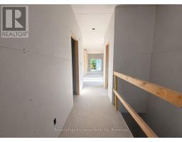 Unit 1 - 321 Arnaud Street, Arran Elderslie, ON N0G2N0 Photo 6