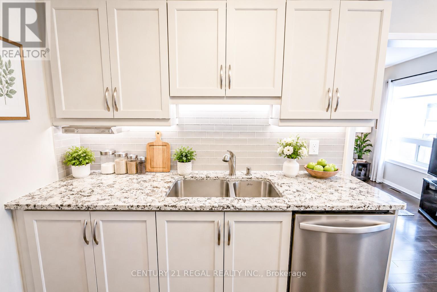 46 BLACKSMITH LANE - 5