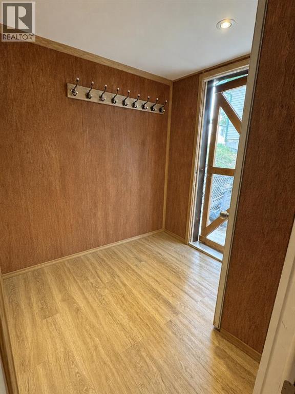 6505 22 Avenue - Image 4