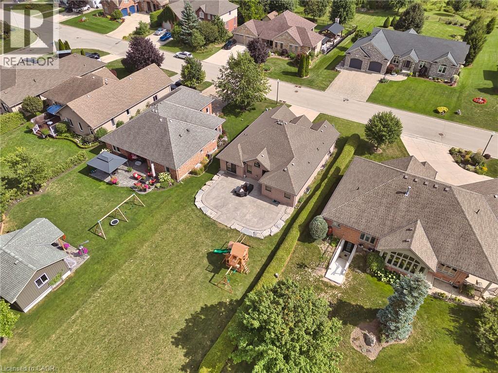 635 RIVERVIEW Drive - Image 42