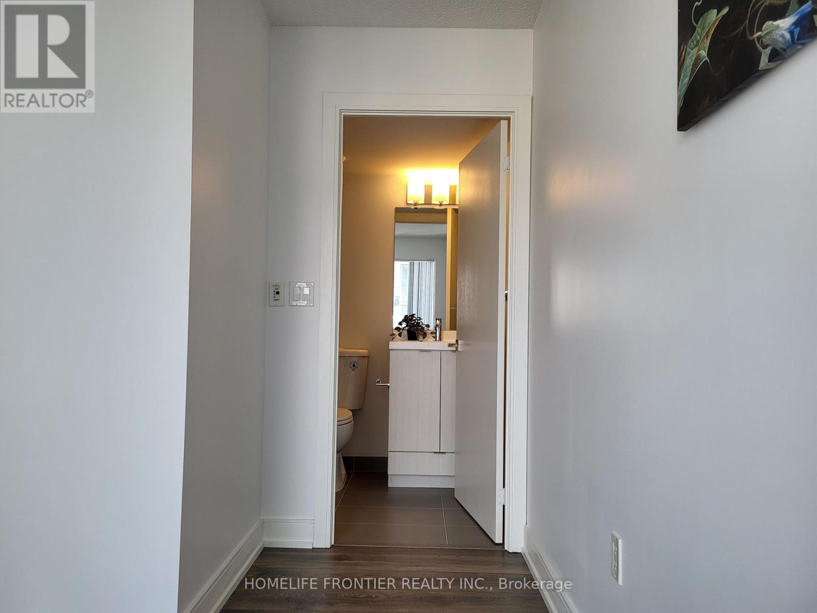 #1705 89 MCGILL STREET - 16
