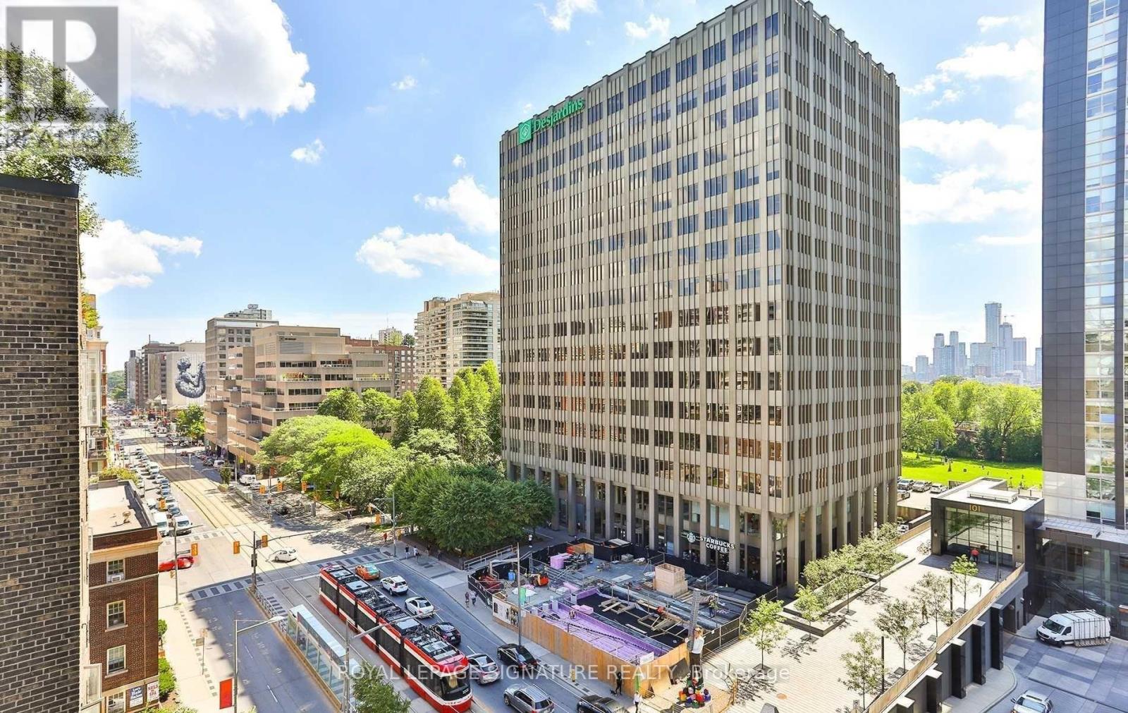 #802 111 ST CLAIR AVENUE W - 1