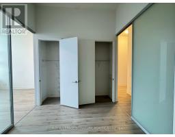 802 - 111 St Clair Avenue W, Toronto, ON M4V1N5 Photo 11