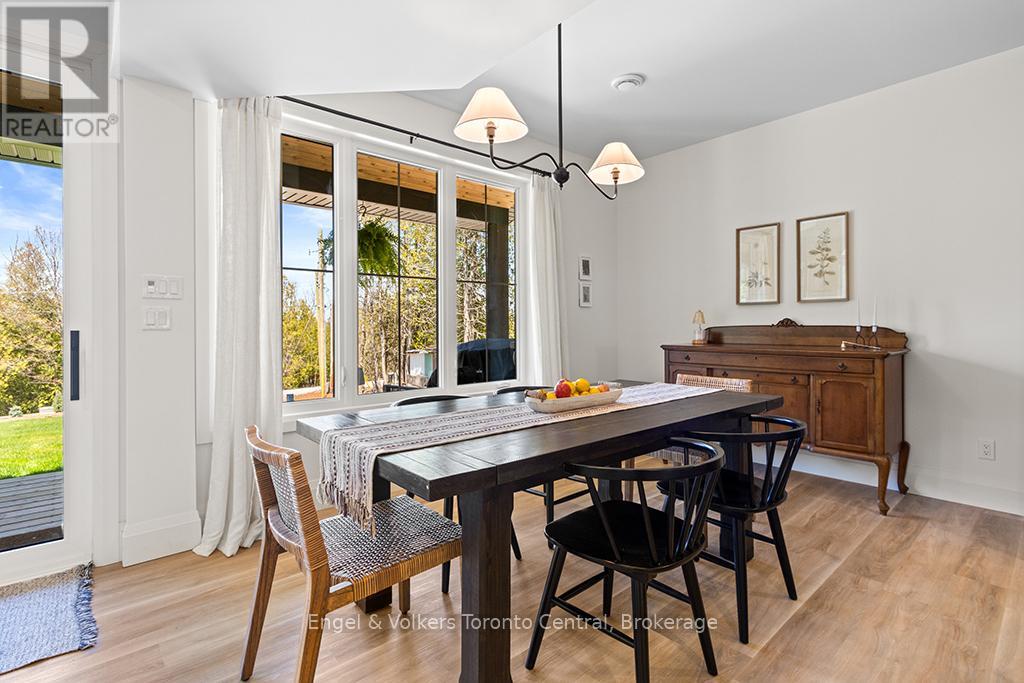 138 WILSON DRIVE - Image 18