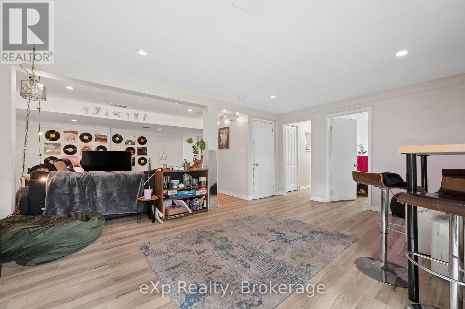 39 KEATS CRESCENT - Image 26