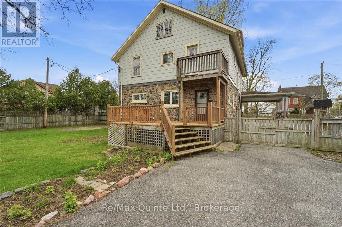 219 EAST STREET - 7