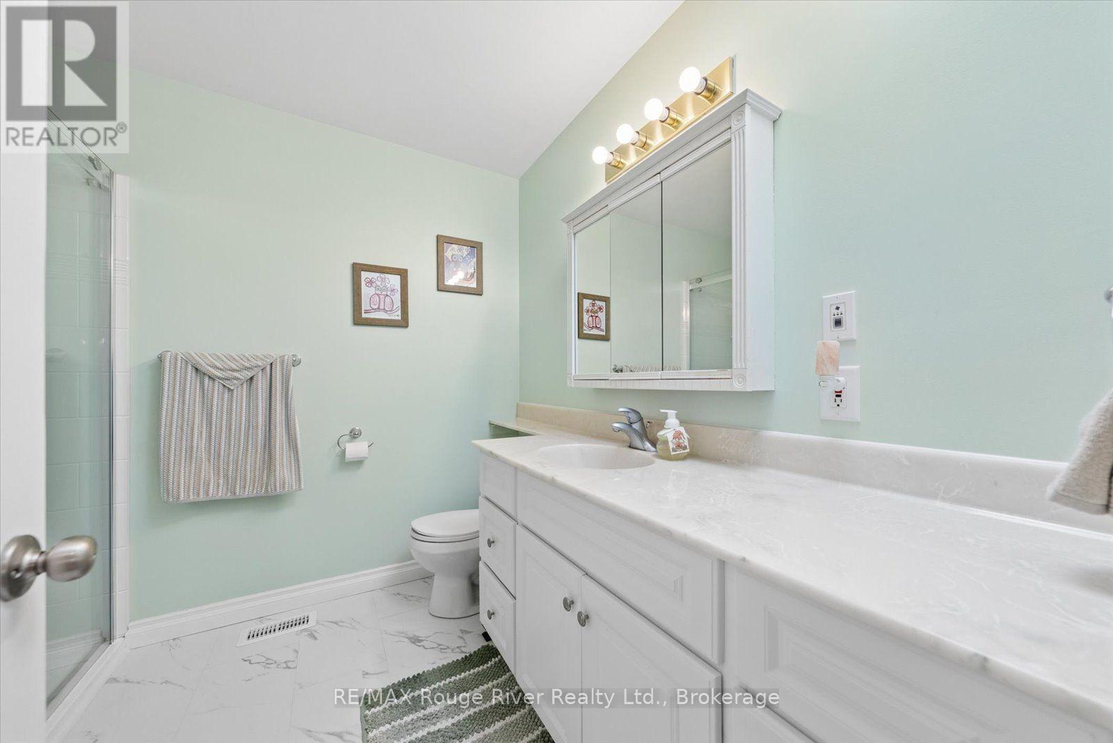 32 SOUTH MALONEY STREET - Image 14