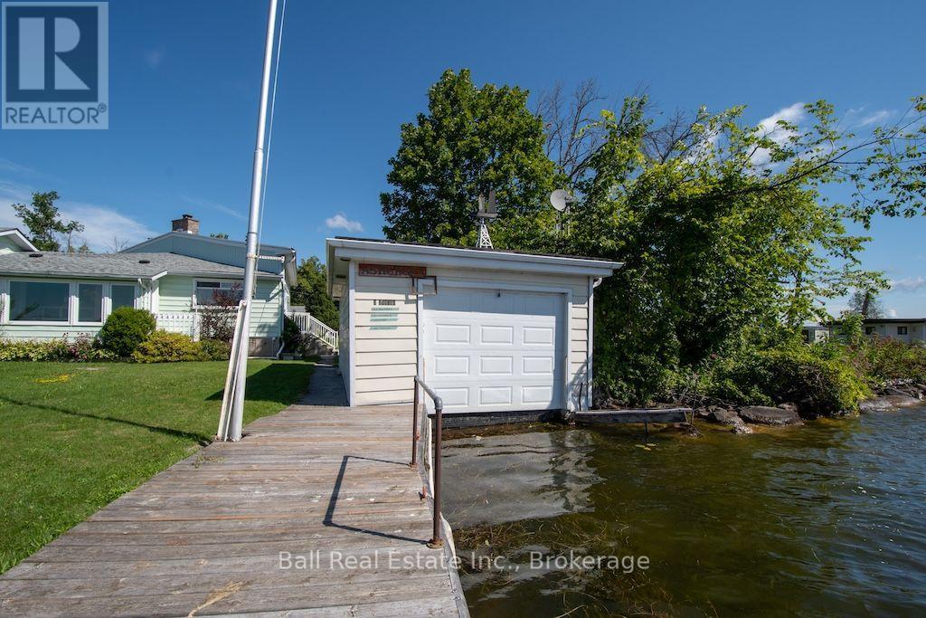 533 SHADY POINT LANE - Image 38