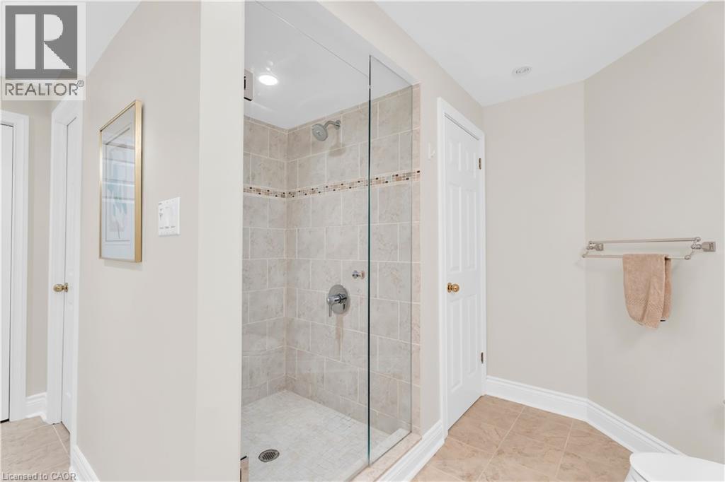 20 SHORTILL Road - Image 36