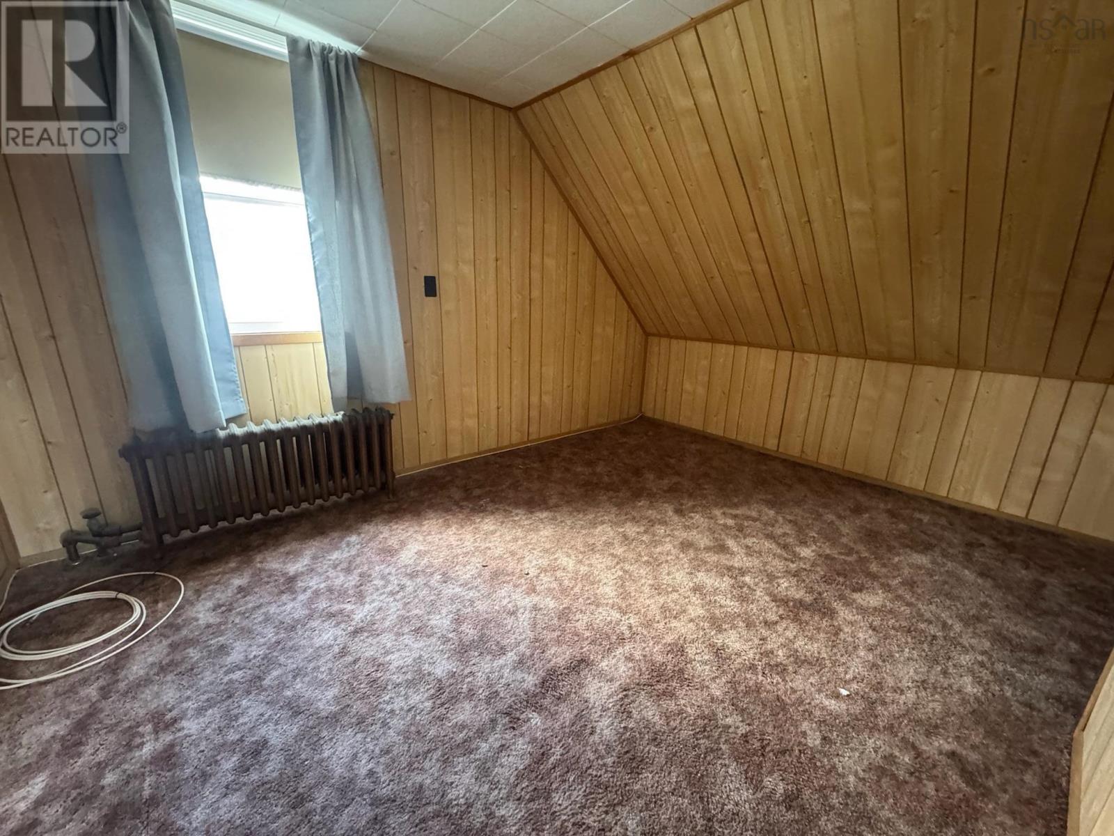1 Hillside Boularderie Road - 17