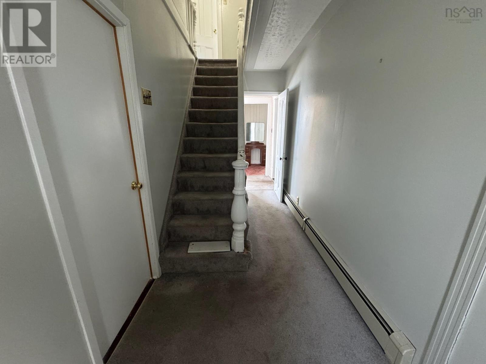 1 Hillside Boularderie Road - 12