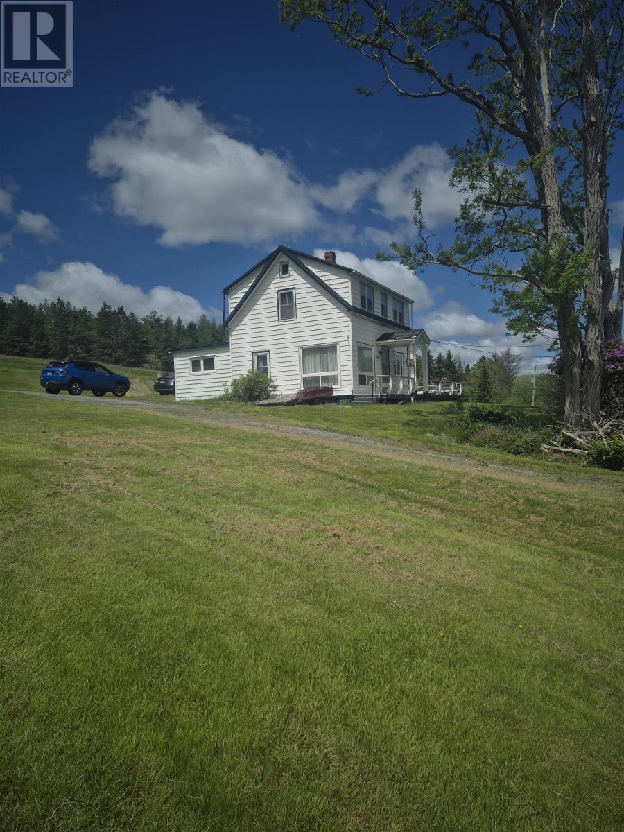 2953 Cornwall Road - 3