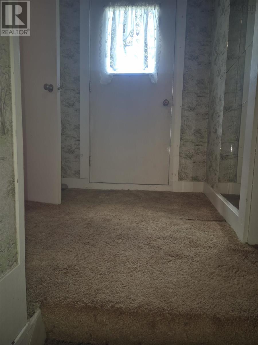 2953 Cornwall Road - 31