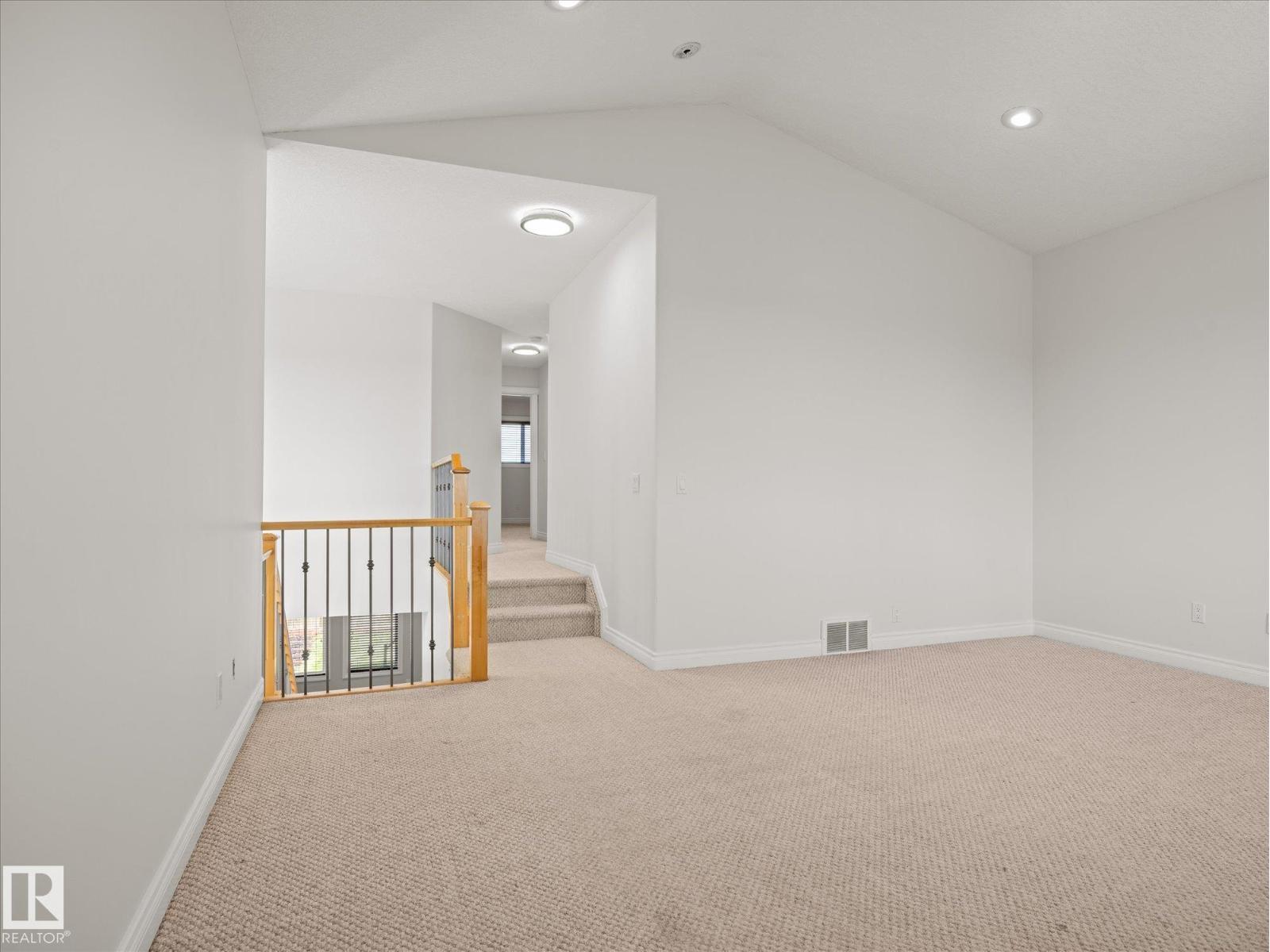 4704 160 AV NW - Image 21