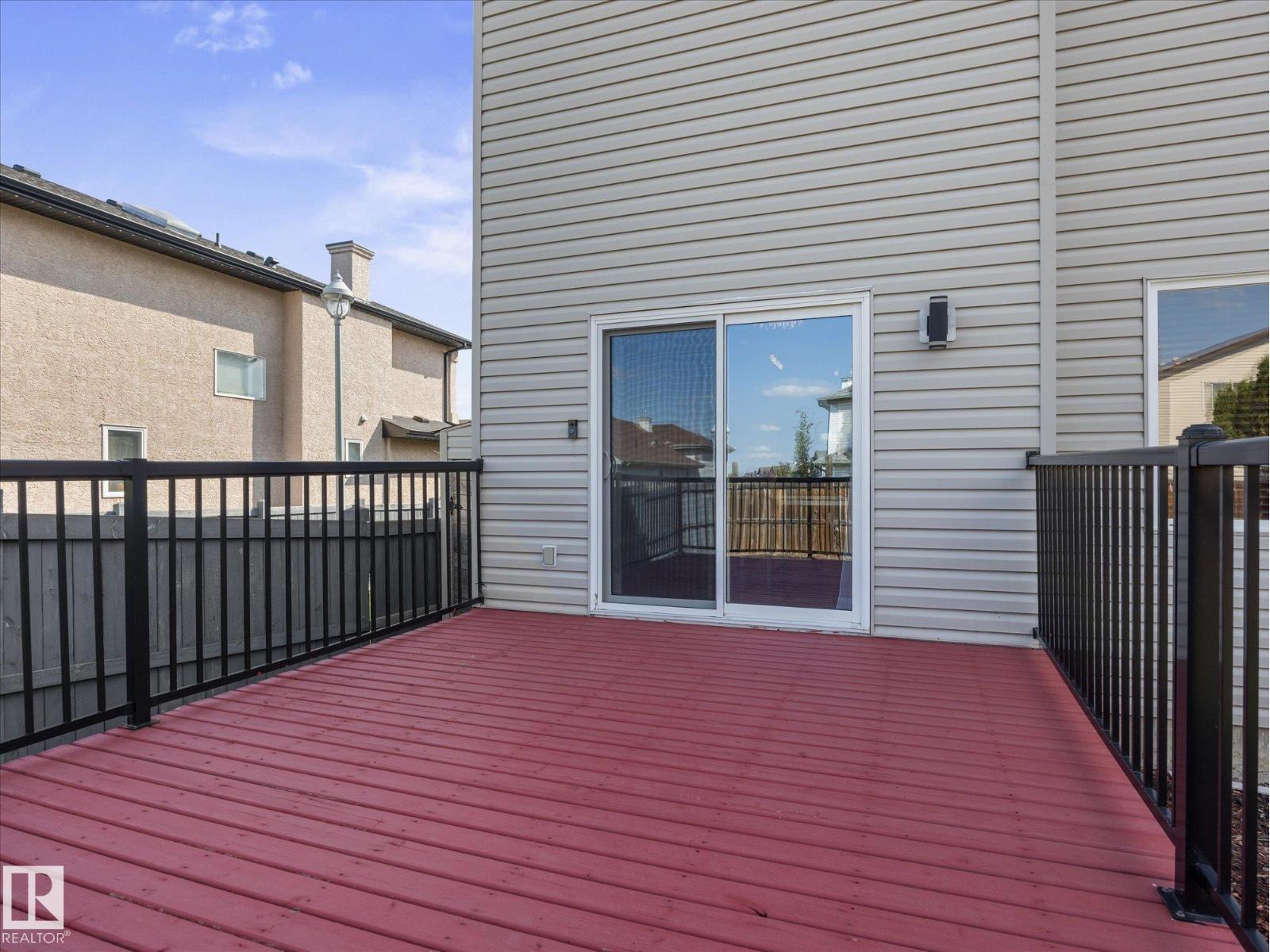 4704 160 AV NW - 35