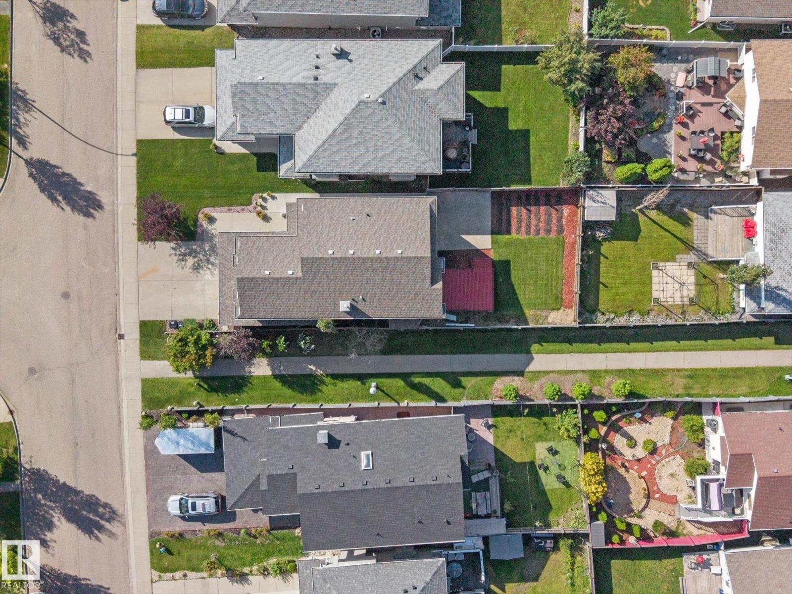4704 160 AV NW - 41