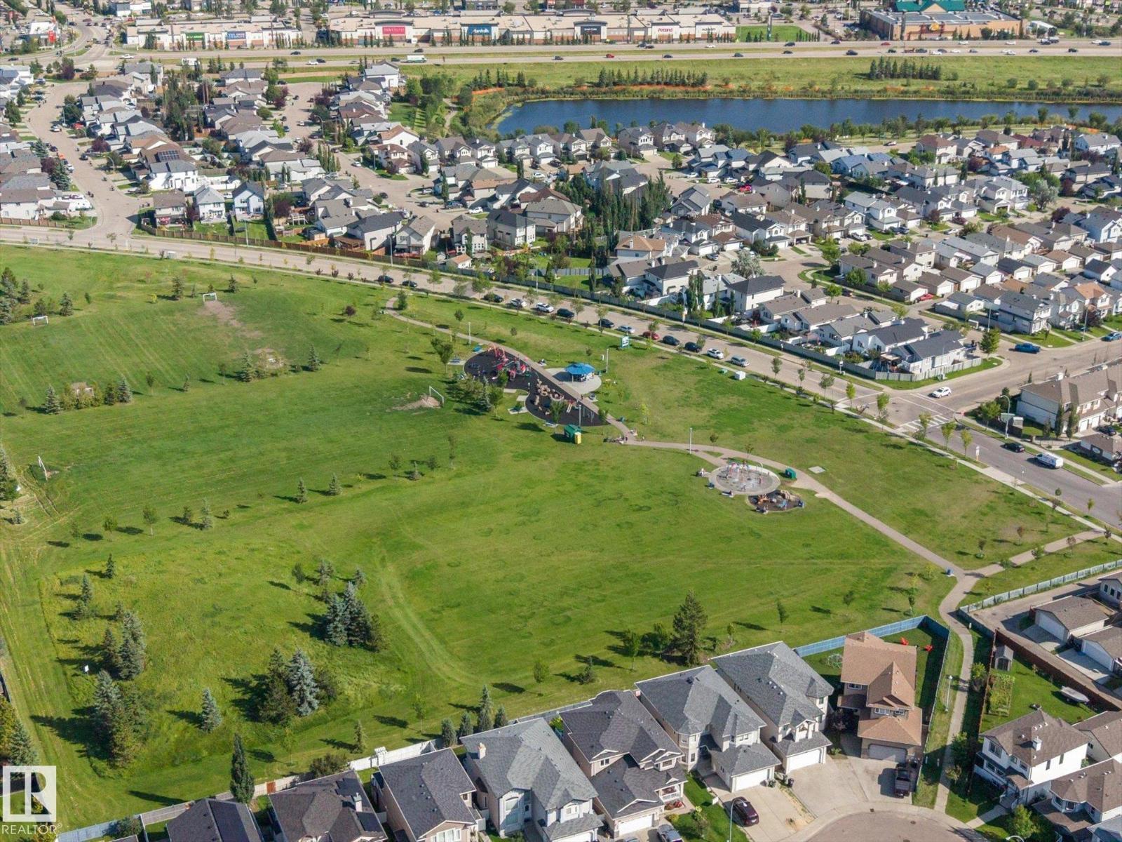 4704 160 AV NW - 42