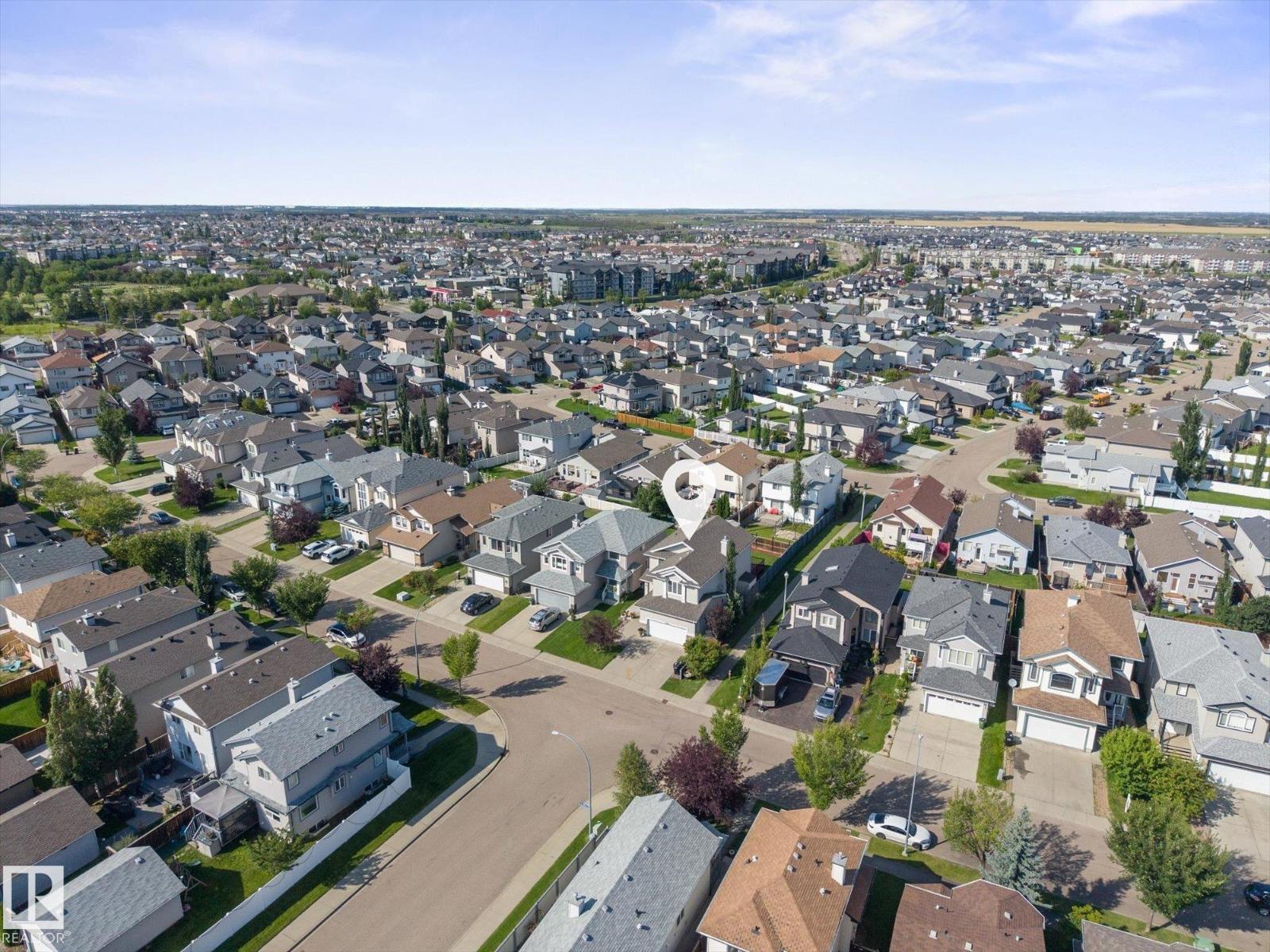 4704 160 AV NW - 44