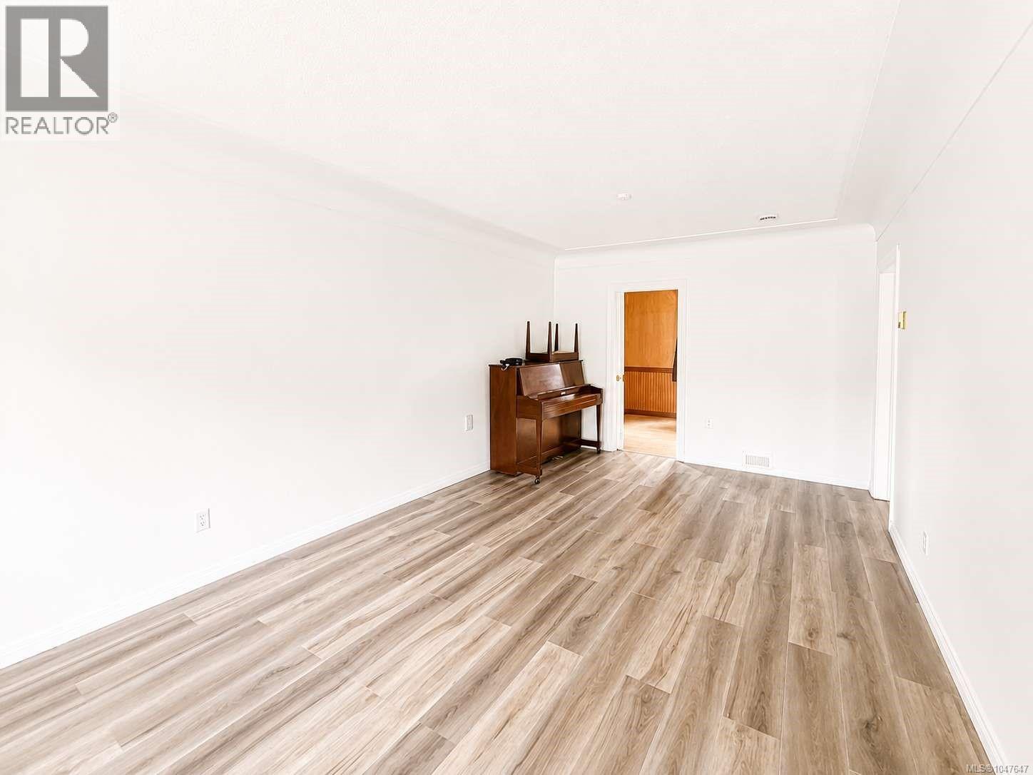 4311 NORTH PARK Dr, Port Alberni